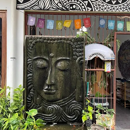 Gorga Hostel